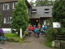 Arriving at Glen Nevis youth hostel